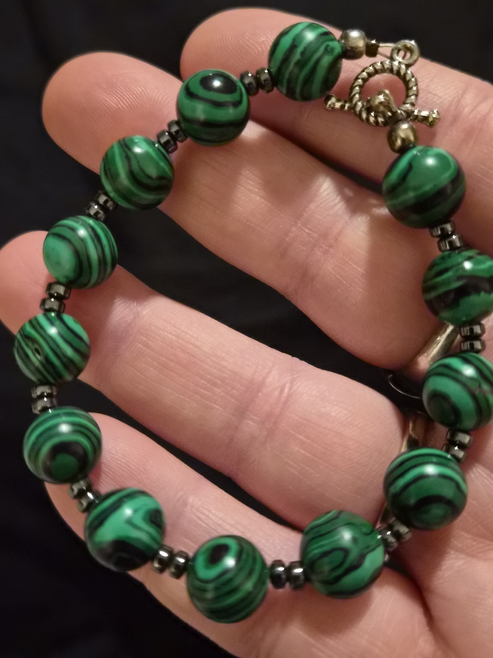 Green Striped Beaded Bracelet - Elegant Women's Jewelry